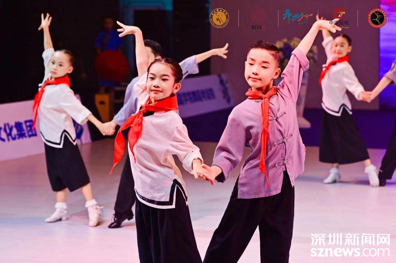 男孩獲獎幼兒舞蹈，自然美景的心靈之旅展演