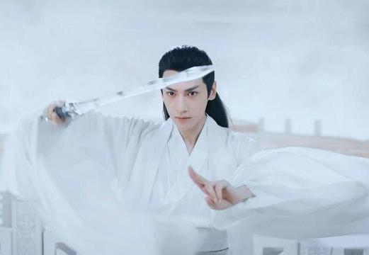 古裝男明星的魅力與現(xiàn)代科技交融，古裝韻味下的高科技產(chǎn)品探索之旅