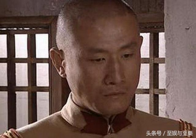 演員陸鵬揭秘，小巷之星與獨(dú)特小店魅力之下的隱藏個(gè)人資料