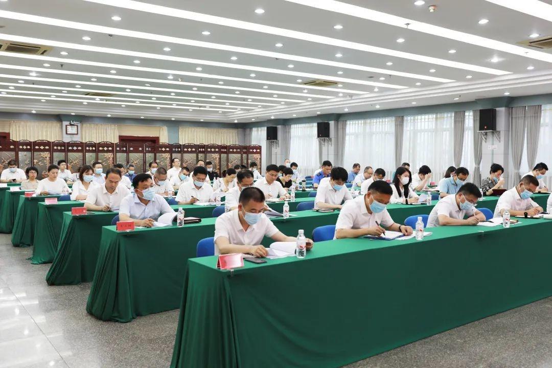 經(jīng)濟(jì)運(yùn)行情況深度解析報(bào)告