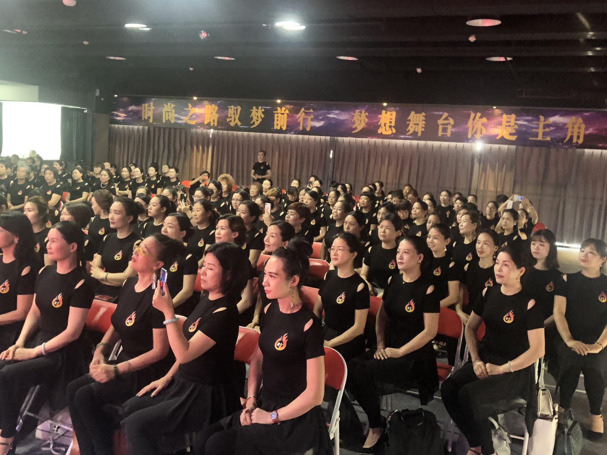 東莞最新翻譯，探索前沿技術(shù)，展現(xiàn)多元文化的獨(dú)特魅力
