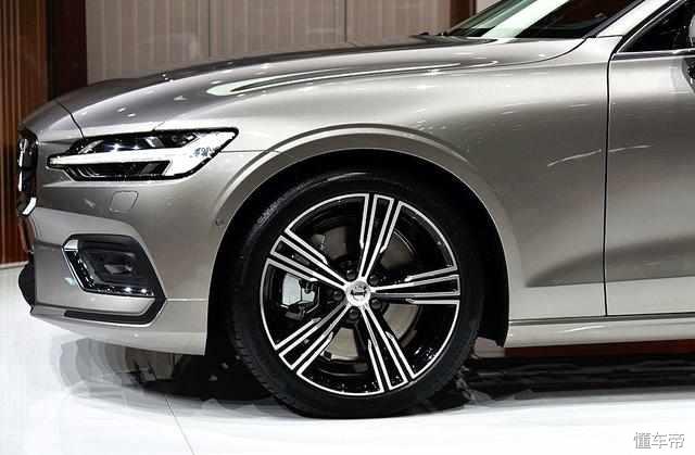 最新靚車，時代引領(lǐng)者，未來寵兒之選